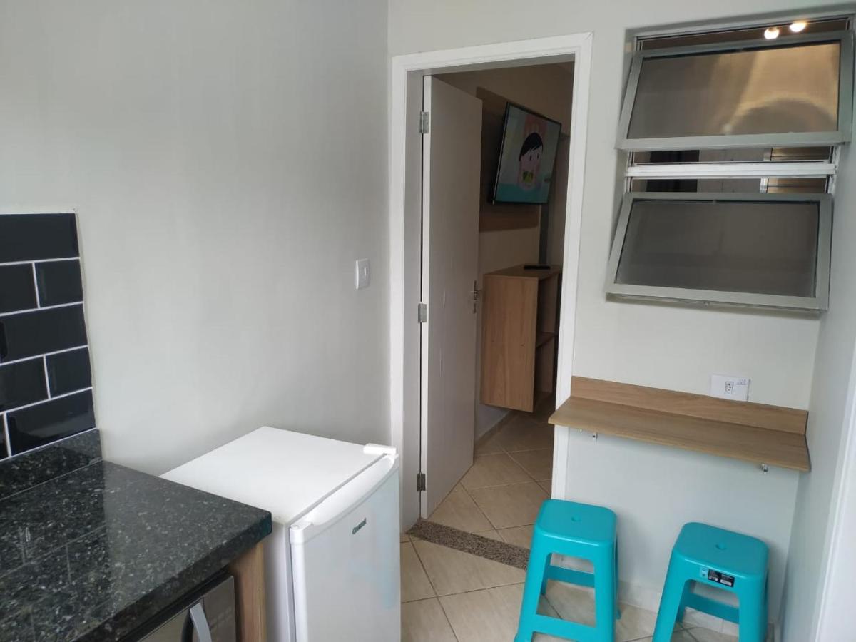 Kitnet Asturias 51B No Ed. Guariata, Proximo A Praia Das Asturias Em غوارويا المظهر الخارجي الصورة